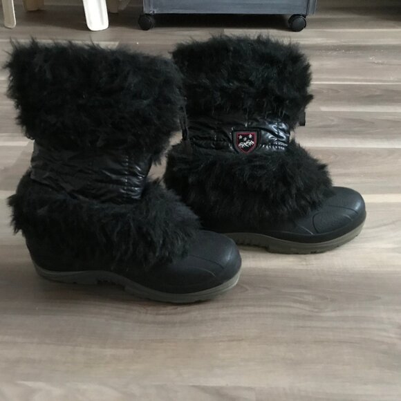 Weather Spirits Ladies Winter Boots Size 8 - Picture 1 of 5